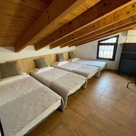Вілла Moli Den Burch Santa Eulalia de Ronsana Екстер'єр фото