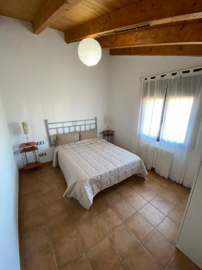 Вілла Moli Den Burch Santa Eulalia de Ronsana Екстер'єр фото