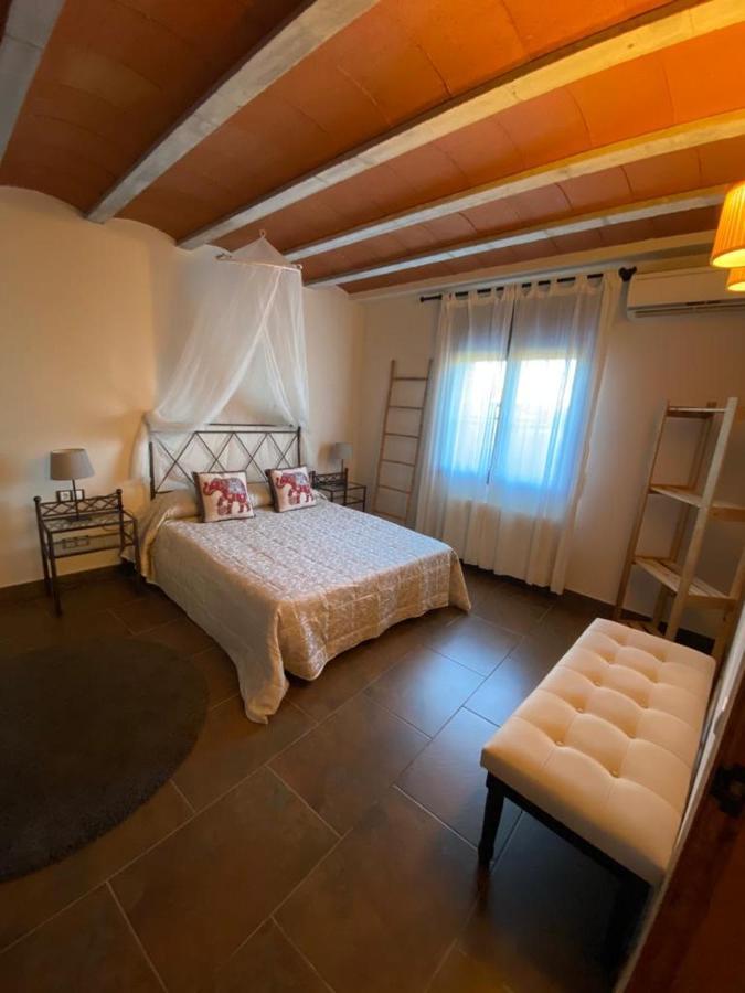 Вілла Moli Den Burch Santa Eulalia de Ronsana Екстер'єр фото